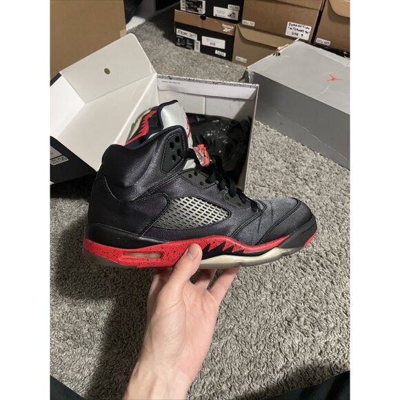 Jordan 5 Satin Bred Size 9.5 - Picture 1 of 3